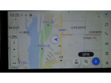 ディスプレイオーディオを装備。スマホとクルマをつなぐことで、これまでのナビに加えて、いろんなサービスが楽しめます。