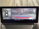 360度モニターは、4つのカメラによる前後左右・俯瞰映像でドライバーからは見えない領域の危険認知をサポート!全周囲の死角を減らし、狭い駐車場や幅寄せ、T字路の進入などの運転の安心感を高めます!