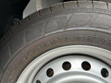 タイヤのサイズは、145/80R12です!!