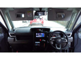 大きすぎず、小さすぎず、運転もしやすくシートアレンジも多彩で、どの世代の方にも気に入っていただけるお車です♪