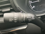雨天時でもクリアな視界を確保。操作も簡単で、運転に集中できます。様々なモードを選択でき、状況に応じた快適な運転をサポートします。