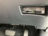 ETC車載器搭載しております。高速道路も料金支払いレーンに並ばず通過でき、とても便利です。ETCカードもお車購入時に入会する事ができます。お気軽にお問い合わせ下さい。