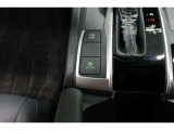 ECONボタンで低燃費モードに☆☆☆ECONスイッチを上手に使ってエコドライブ♪♪環境にもお財布にも優しい装備です☆☆☆