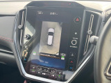 【マルチテレインモニター】車のフロントやサイドのカメラ画像を同時にモニター表示することで、悪路や狭い道を走行時でも周囲の状況確認ができ安心!本格SUVにうれしい装備です♪