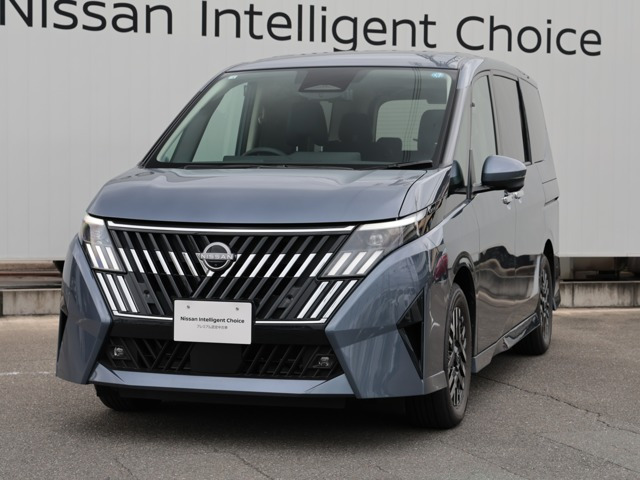 セレナ 1.4 e-POWER ルキシオン