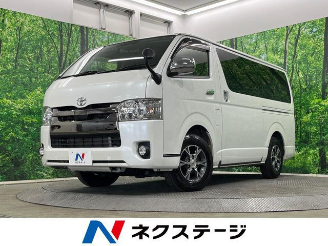 トヨタ ハイエースバン 