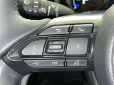ステアリングスイッチ装備!運転しながら手元でオーディオの操作などができます。