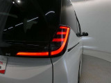 LEDテールライトです。省電力、高輝度のLEDは明るく照らすので夜間運転時の視認性を高めます。スタイリッシュな見た目で細かいところもこだわりたいあなたに!