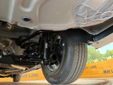 お車を安心してお乗りいただく為には、足回りの定期点検が欠かせません。サービスサポート(有償保証)では無料点検もご提供しており、安心のカーライフをお過ごしいただけるサポート体制が整っています。