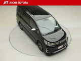 両側パワースライドドア付きだから、狭い駐車スペースなどでの乗り降りラクラク♪小さなお子さまのいるご家庭には嬉しい装備です。