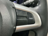【ステアリングスイッチ】運転中に前方から目線をそらすことなくオーディオ等の操作が可能な便利機能!安心&快適なドライブを演出してくれます。
