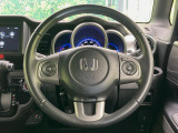 【純正革巻きステアリング】上質な革を使用することで、手にしっかり馴染みとても運転しやすいハンドルです♪