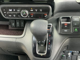 電子パーキング装着車!!ブレーキホールド機能付きで、信号待ちでも楽々です!!