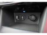 ナビ接続「外部入力ユニット(USB・HDMI)」もオプション装備、こちらを装着することでAppleCarPlayやAndroidAutoにも対応できるようにもなっています