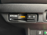 【ETC】便利なETC車載器も装備!高速道路の料金所もスムーズに通過できます。今や必須の装備ですね!お客様用にセットアップをしてのお渡しとなります!