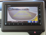 【バックカメラ装備済み】駐車の際の心強い味方!ガイドを見て確認しながら駐車できるので安全です。