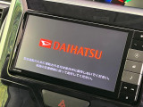 【純正ナビ】人気の純正ナビを装備しております。ナビの使いやすさはもちろん、オーディオ機能も充実!キャンプや旅行はもちろん、通勤や買い物など普段のドライブも楽しくなるはず♪