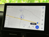 目的地設定やルート検索がスムーズに行えます。渋滞情報も確認でき、最適な道順をご案内。長距離ドライブでも安心です。