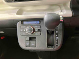 納車前にはプロのメカニックが、各部の点検を行います。ディーラーにしか出来ない品質、そしてサービスできっと満足していただけると思います!