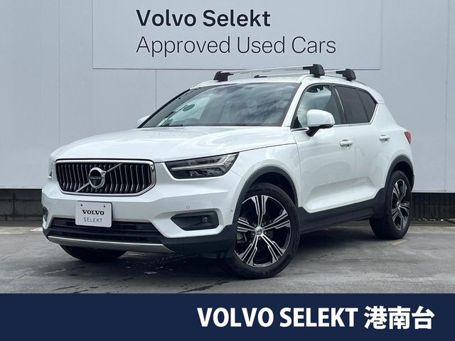 XC40 B4 AWD インスクリプション 4WD 