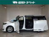 両側パワースライドドア付きだから、狭い駐車スペースなどでの 乗り降りラクラク!小さなお子さまのいるご家庭には嬉しい装備。