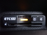 ■【ETC車載器】が装備されています。セットアップをしてお渡しとなり、ETCカードを差し込むだけで高速道路の利用が可能です。