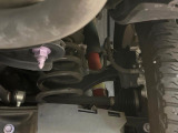 お車を安心してお乗りいただく為には、足回りの定期点検が欠かせません。サービスサポート(有償保証)では無料点検もご提供しており、安心のカーライフをお過ごしいただけるサポート体制が整っています。