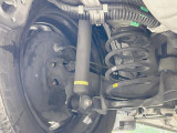 お車を安心してお乗りいただく為には、足回りの定期点検が欠かせません。サービスサポート(有償保証)では無料点検もご提供しており、安心のカーライフをお過ごしいただけるサポート体制が整っています。