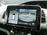 まるでクルマを見下ろすように見えるので駐車も楽チンです♪あまりの便利さについつい癖になっちゃいます♪