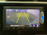 リアカメラ装備、運転に自信のない方でも安心して車庫入れができるリバース連動リアカメラが装着されています。狭い駐車場はもちろん、雨の日や夜間でもストレスなく運転していただけます。