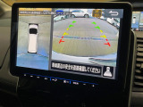 【アラウンドビューモニター】専用のカメラにより、上から見下ろしたような視点で360度クルマの周囲を確認することができます☆死角部分も確認しやすく、狭い場所での切り返しや駐車もスムーズに行えます。