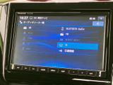 多様なオーディオソースに対応し、お好みの音楽を楽しめます。ラジオ、CD、USBなど、さまざまなメディアを再生可能。車内での時間をより豊かにします。