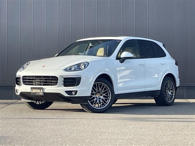 カイエン プラチナエディション 4WD 本革シート
