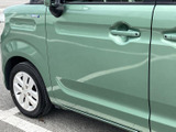 運転席からの視界は良好で、運転操作もスムーズに行えます。快適な運転環境で、安全運転をサポートします。