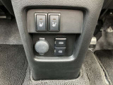 シートヒーター付きなので寒い冬の朝も快適!ぬくぬくです!!