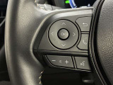 運転中、オーディオの操作をしてて、ハッとしたことはありませんか?ステアリングスイッチは、運転中でもハンドルでオーディオの操作が可能です。安全なドライブをサポートします。