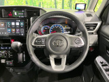 【純正革巻きステアリング】上質な革を使用することで、手にしっかり馴染みとても運転しやすいハンドルです♪
