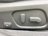 【パワーシート】スイッチ一つで簡単にシートの微調整が可能!電動だから力もいりません!快適なシートポジションにセットして、快適なドライブをお楽しみください。