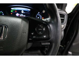 Hondaセンシングの機能のひとつ、アダプティブクルーズコントロール付!アクセルから足を離しても設定したスピードと前車との車間を保ち走行してくれます!車線維持もアシスト☆高速道路で疲労軽減ですね☆