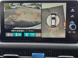 マルチビューカメラを装備。車両周囲の状況を確認しやすく、駐車時の安心感を高めます。
