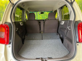 普段のお買い物や通勤、送迎等に十分な荷室スペースを確保しております。セカンドシートを倒すと、大きな荷物の積載も可能です♪