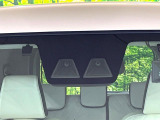 【スマートアシスト】走行中に前方の車両等を認識し、衝突しそうな時は警報とブレーキで衝突回避と被害軽減をアシスト。より安全にドライブをお楽しみいただけます。