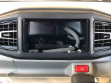 当車両はオーディオレスです。多彩なナビゲーション・オーディオをご用意しております。詳しくは当店スタッフにお問い合わせください。