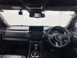 トライトン 2.4 GSR ディーゼル 4WD 4WD 本革シート