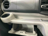 弊社では、お車を納車してからが本当のお付き合いのスタートだと思っています。お客様に頼りにされる「お店」を目指しています!