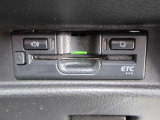 ETCももちろん搭載。いちいち料金所で停車する必要なんて当然ないです。スムーズにストレスなくドライブをお楽しみください。(※支払総額にセットアップ費用は含まれておりません。)