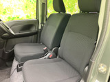 運転席は、操作しやすい位置にスイッチが配置。スムーズなドライビングをサポートします。座り心地も良好です。