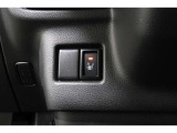 シートヒーター装備車両♪♪寒い冬はもちろん♪肌寒い春先・秋口まで活躍してくれるあると嬉しい装備です♪♪