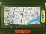 道に迷う心配は無用です。詳しい地図情報で、初めての場所でもスムーズに目的地へ。ドライブを心から楽しめます。