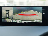 360&deg;ビューモニターを搭載しています。コーナーセンサーと合せてお使いいただくことで、安全、安心にお車の取り回しを行っていただけます。